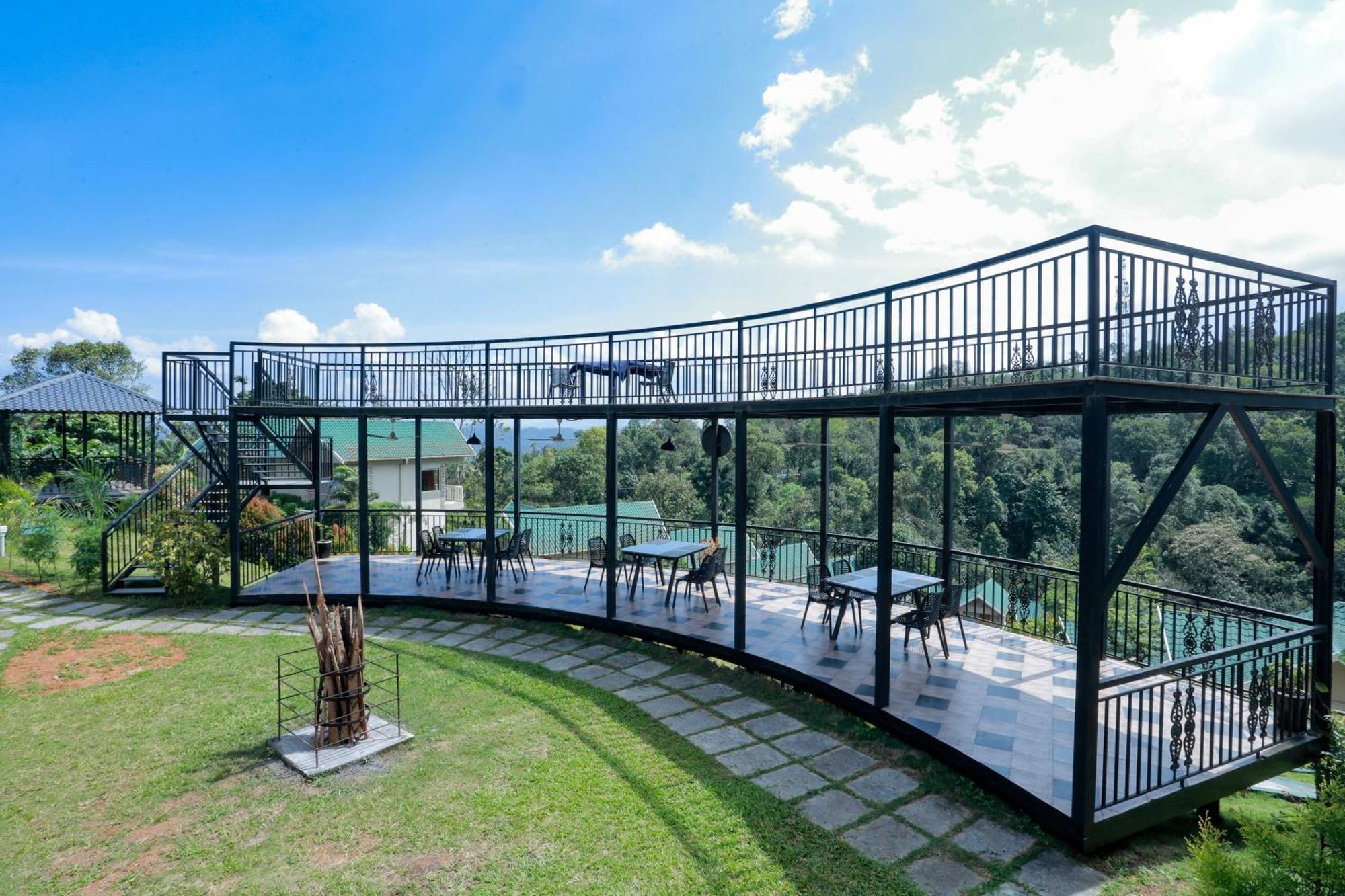 Hotel Aveda Munnar Mountains And Mist Exterior foto